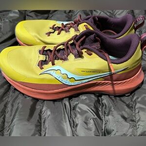 Women's Saucony Peregrine 13 Trail Shoes